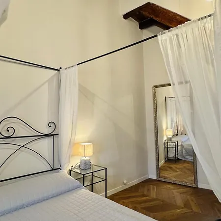Porto Antica Torre Piccamiglio * Генуя